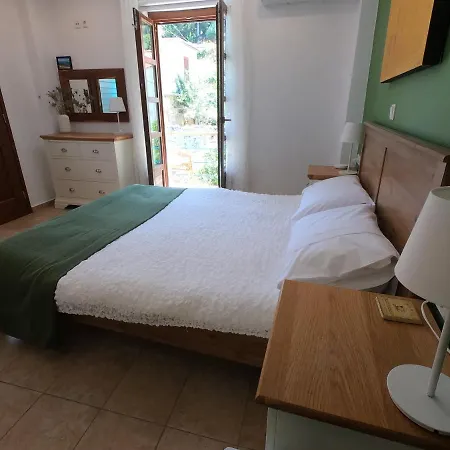 Bed & Breakfast Old Olive Mill - *